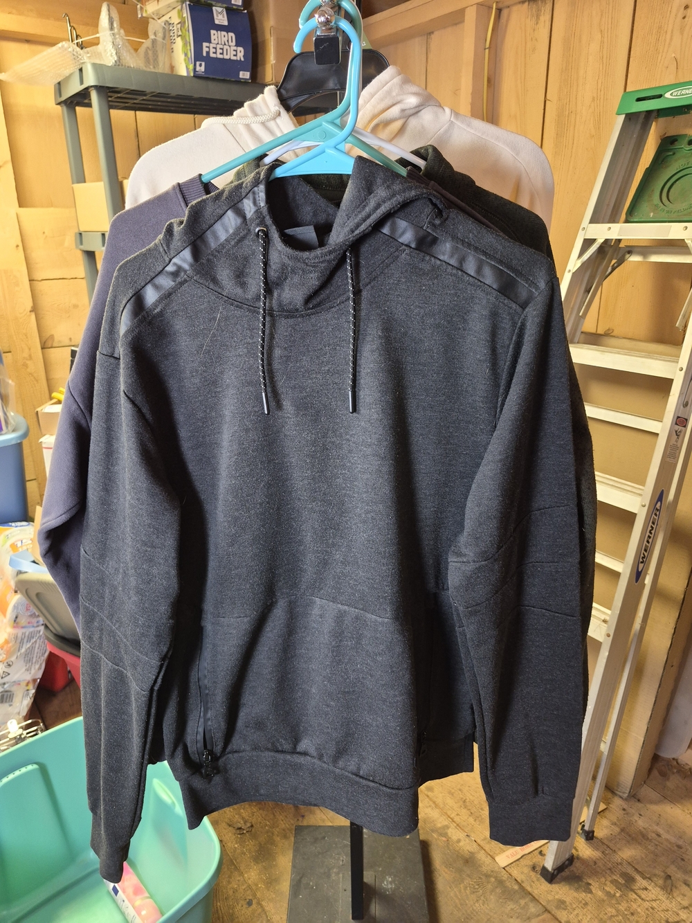 Men's Charcoal Pullover Hoodie with Drawstring Bin 61